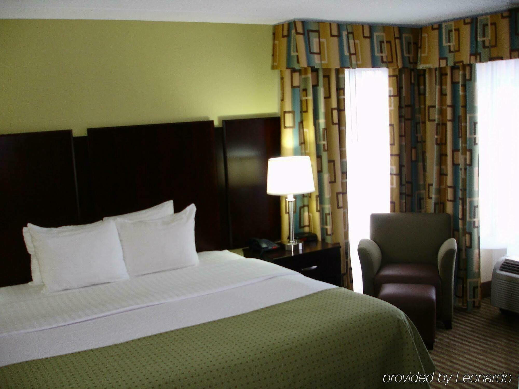 Holiday Inn Express North Myrtle Beach - Little River By Ihg Rom bilde